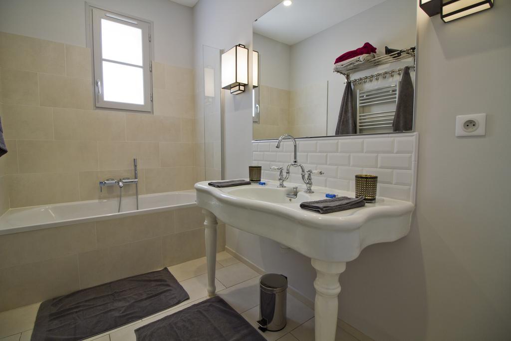 Villa Meridia Nimes Bagian luar foto
