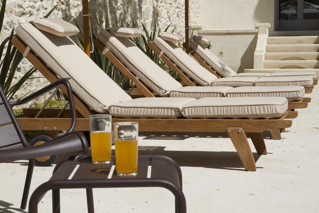 Villa Meridia Nimes Bagian luar foto